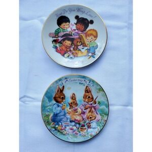 Lot Of 2 Vintage Avon 5" Collector Plates ♡ Easter 1992 ♡ Mother's Day 1992 -NIB